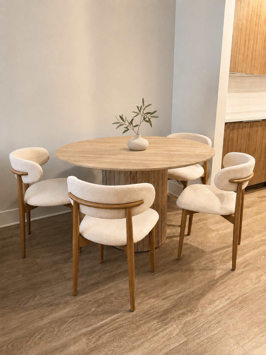 Linnea Set, Roble natural · redonda 47